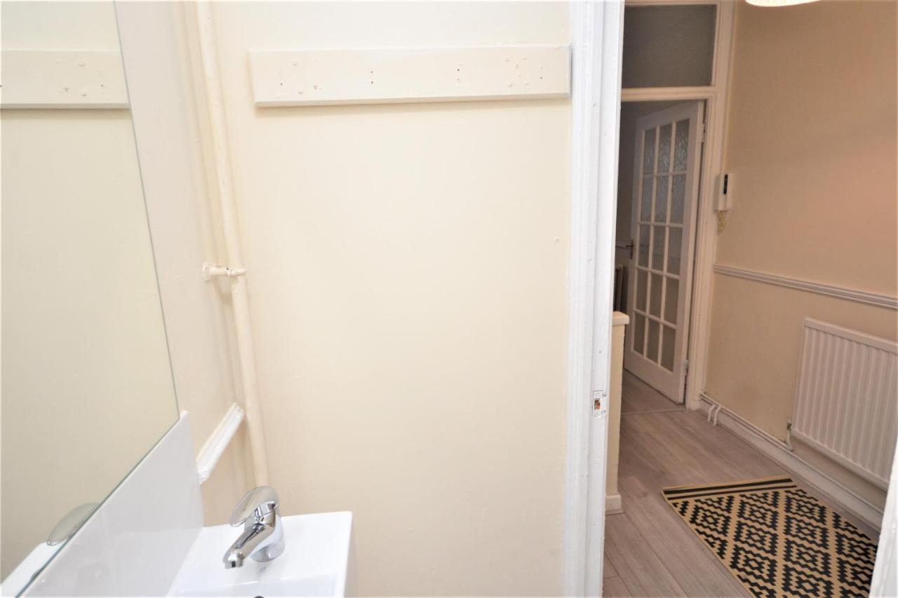 London Zone 1, 3Bedroom Maisonette With A View Bagian luar foto