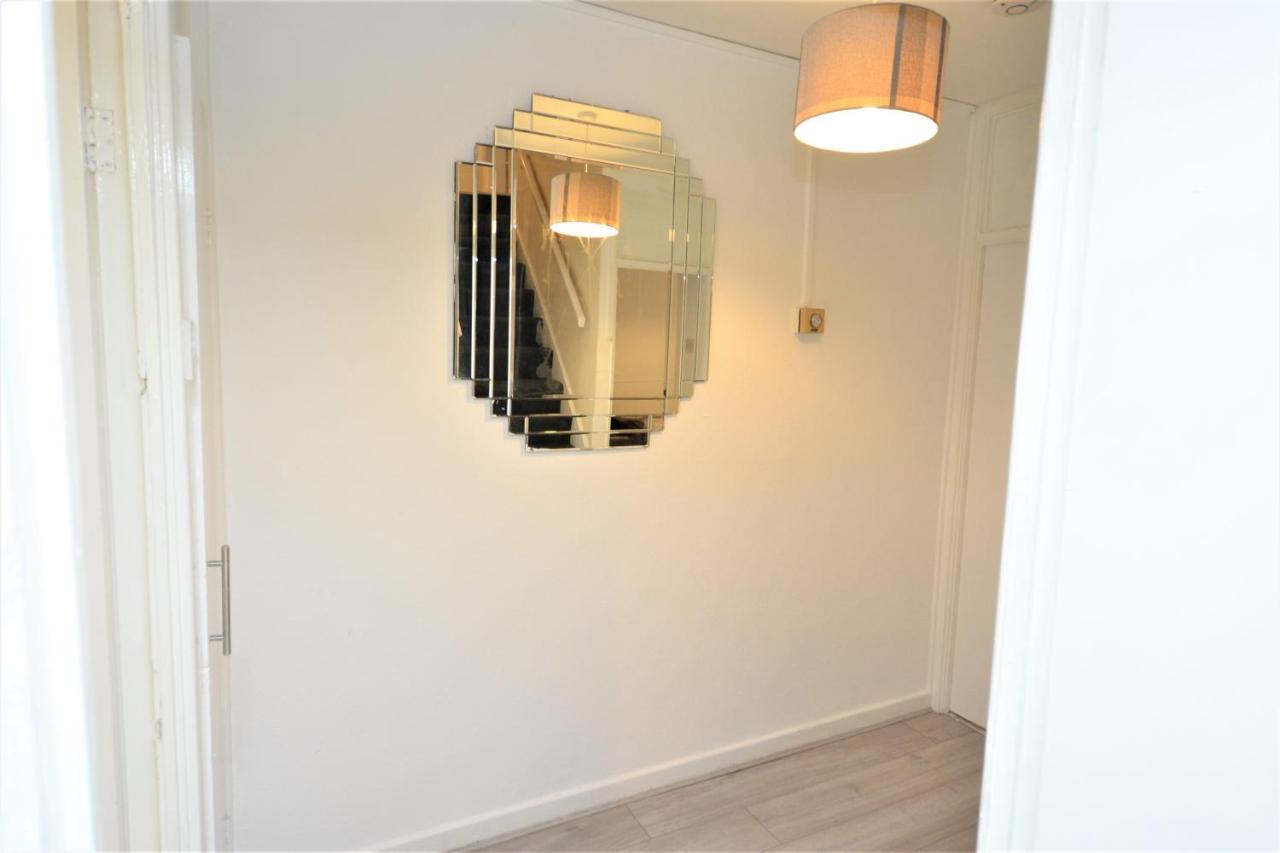 London Zone 1, 3Bedroom Maisonette With A View Bagian luar foto