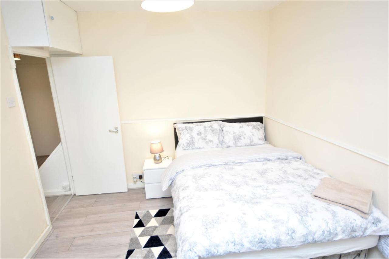 London Zone 1, 3Bedroom Maisonette With A View Bagian luar foto