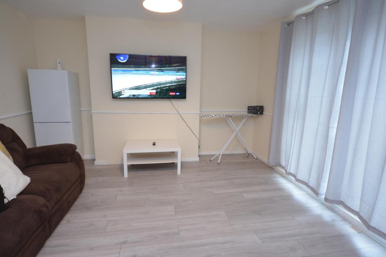 London Zone 1, 3Bedroom Maisonette With A View Bagian luar foto